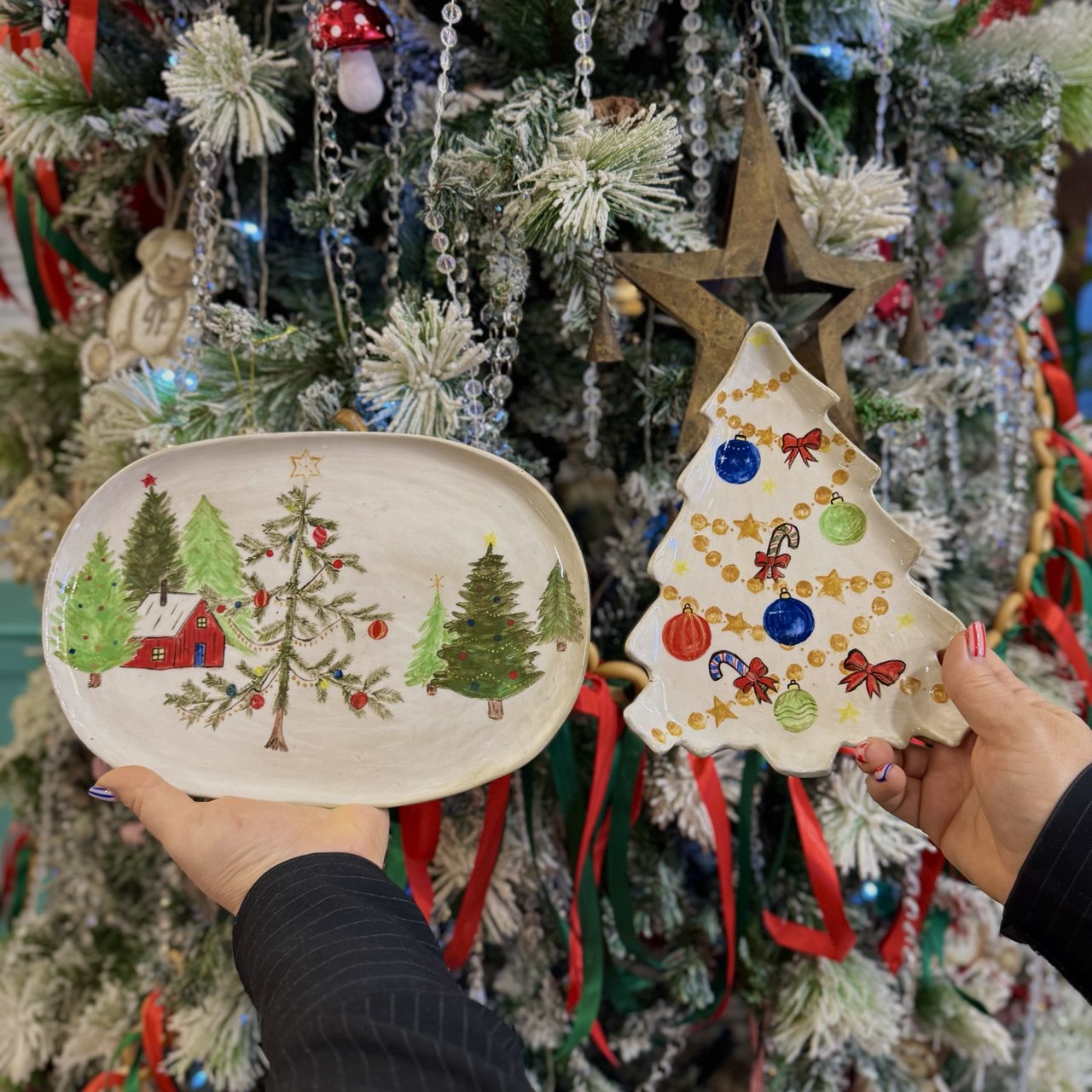 Две тарелки с росписью 13+ фото 2